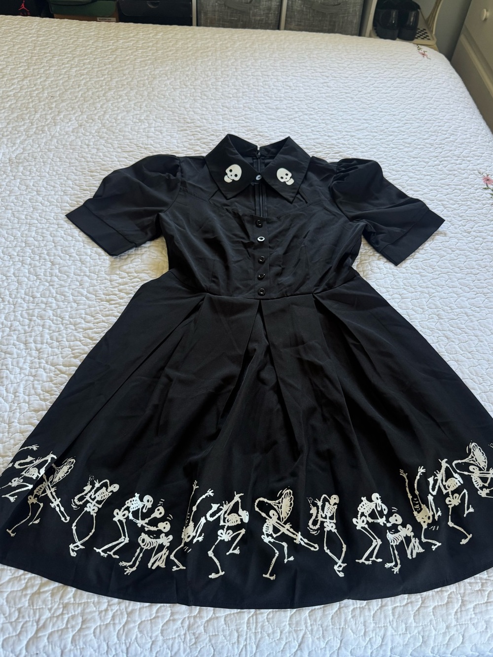 ROMWE Black Skeleton Border Fit-and-Flare Dress